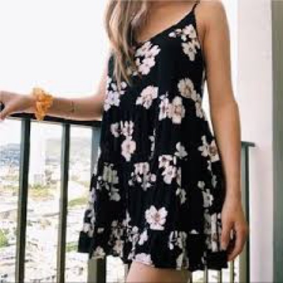Brandy Melville sundress spaghetti straps black white OS - Picture 3 of 6